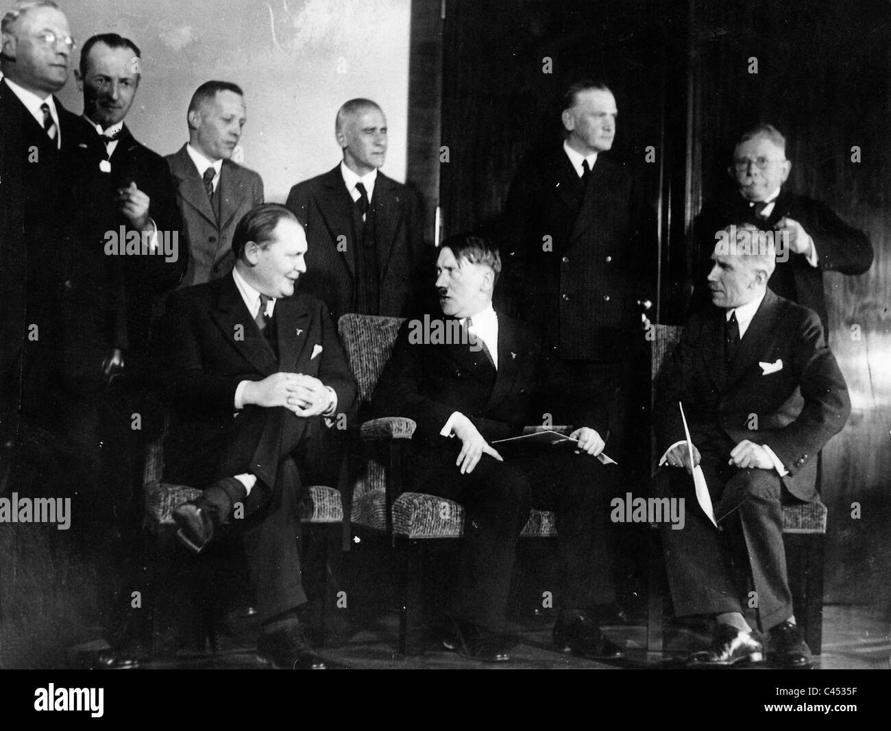 Nazi dönemi bilimsel deneyler ve teknolojiler